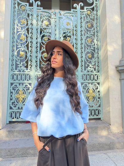 Tee-shirt ballon uni bleu ciel pastel effet blousant manches longues - OR SHÉLI